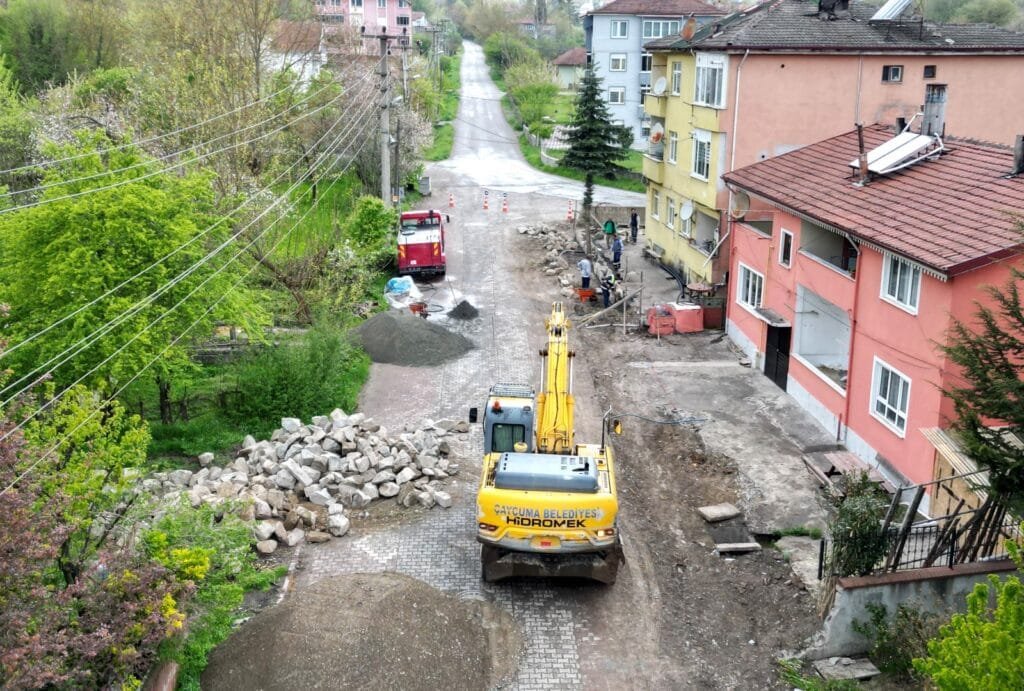 Abdullah Kalaycı Caddesi yeni bir görünüm kazanıyor