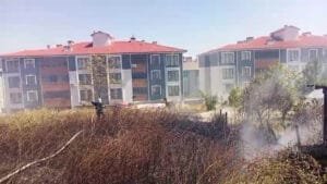 Çaycuma Devlet Hastanesi yakınında ot yangını paniği