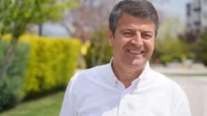 Adıyaman Belediye Başkanı Abdurrahman Tutdere görevine iade edildi