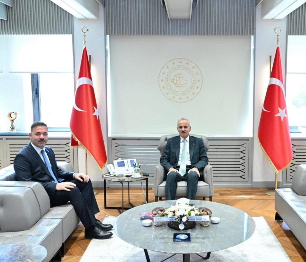 AK Parti İl Başkanı Çağlayan’dan Bakan Uraloğlu’na ziyaret