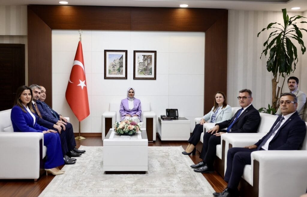Bakan Göktaş Bartın’dan Seslendi: “Temel ilkemiz kimseyi geride bırakmamak”