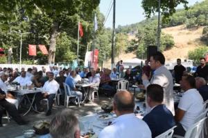Başkan Erkan Aydın Mürseller’de vatandaşla buluştu