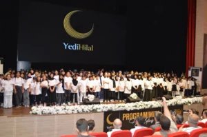 Batman'da 'Yedi Hilal'den yaz kapanışı