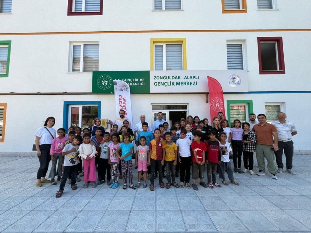 Fındık tarlasından sahalara