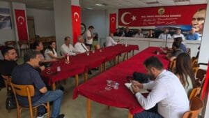 Muhtarlardan Basına Kahvaltılı Mesaj: “Kavga Değil, Hizmet İçin Birlikteyiz”
