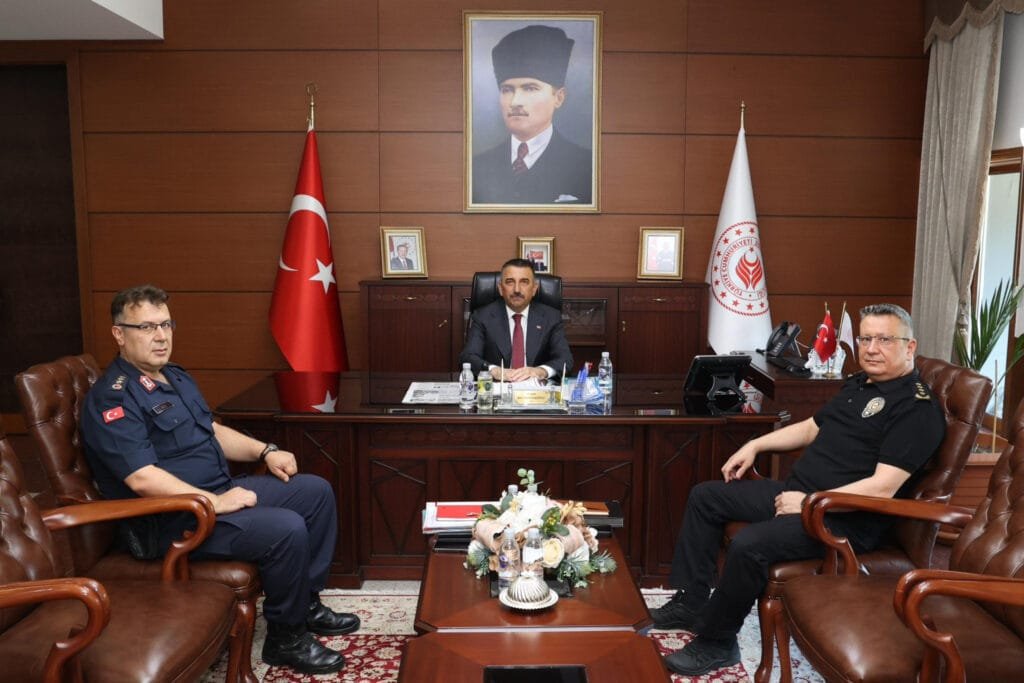 Zonguldak Valiliği’nde Haftalık Asayiş ve Güvenlik Toplantısı Gerçekleştirildi