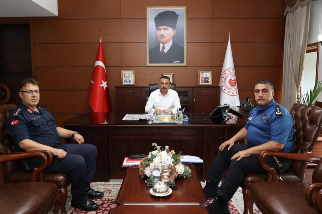 Zonguldak’ta güvenlik toplantısı: Gündem suçla mücadele ve orman yangınları