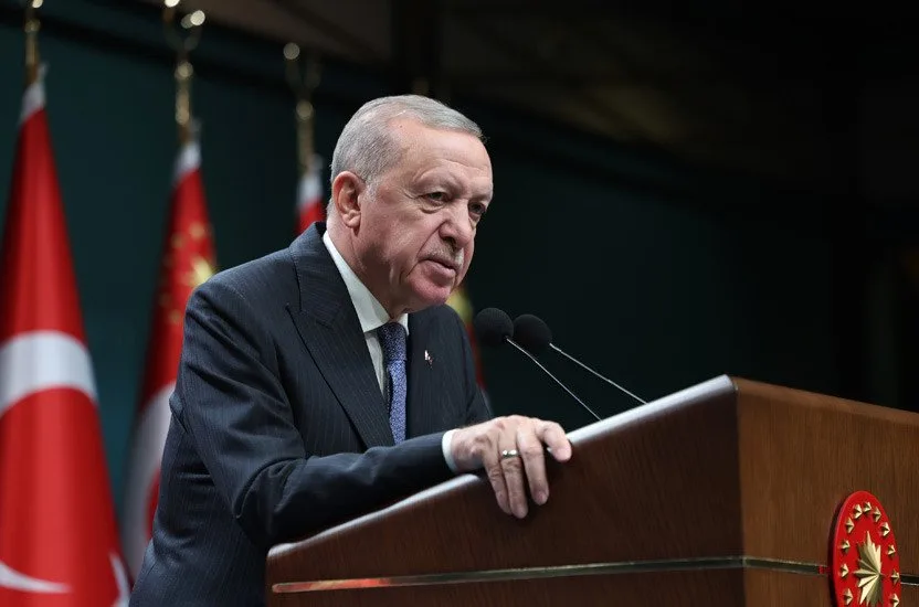 Erdoğan, “Topraklarını, özgürlüklerini ve onurlarını savunan Filistin halkının yanında dimdik duruyoruz”