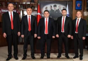 GMİS; “SYDV ve şeker işçilerinin haklı mücadelesinin yanındayız”