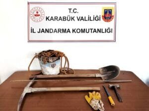 Karabük’te izinsiz kazı yapan 2 kişi suçüstü yakalandı