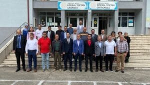 Okul yararına kermes düzenlediler