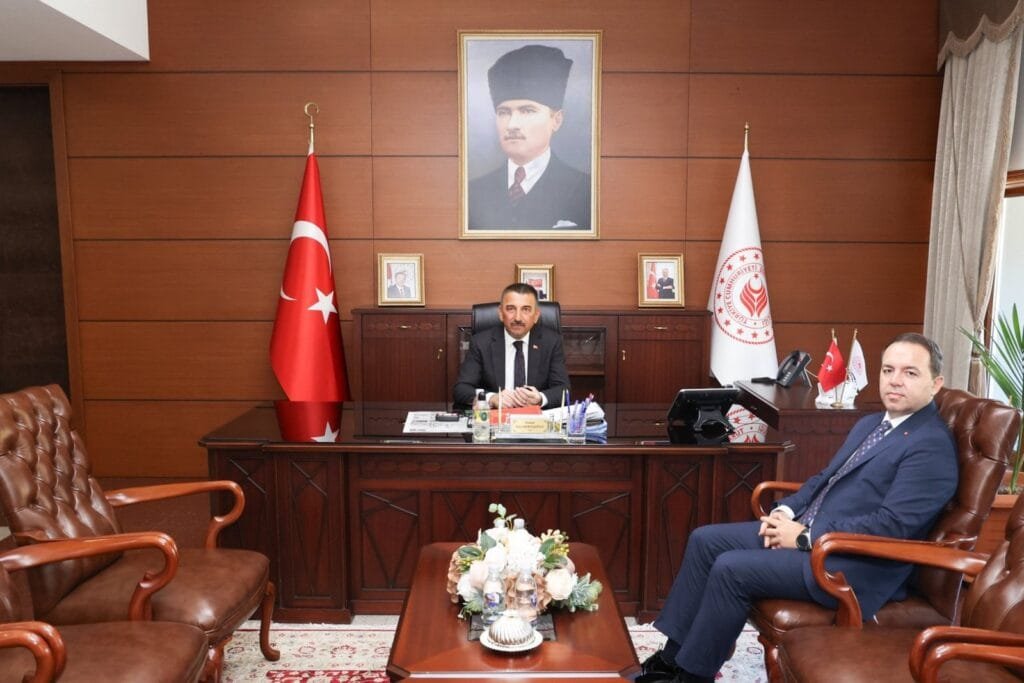 Zonguldak Valisi Hacıbektaşoğlu, İl Milli Eğitim Müdürünü Kabul Etti
