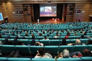 BARÜ ile YOBÜ iş birliğinde anlamlı panel: “Direnişin Kadın Yüzü: Gazze”