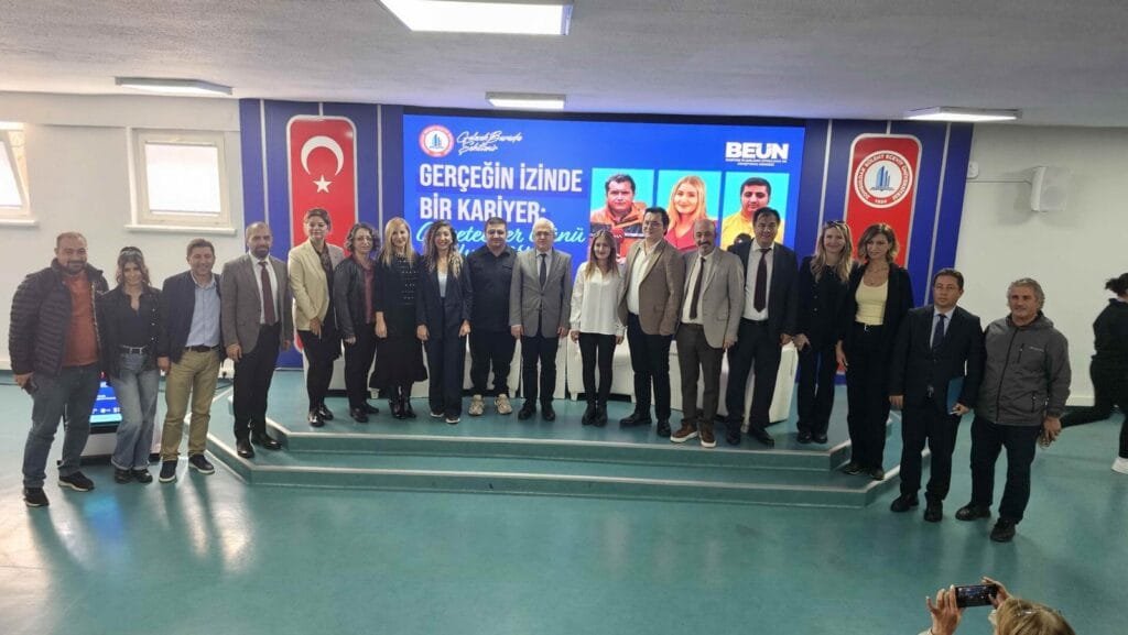 BEUN’da 21 Ekim Dünya Gazeteciler Günü’nde “Gerçeğin İzinde Bir Kariyer: Gazeteciler Günü Buluşması” paneli düzenlendi
