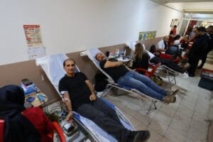Ereğli Eğitim Fakültesinden Türk Kızılay Kan Bağışı Kampanyasına Büyük İlgi