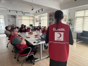 Genç Kızılay, Zonguldak’ta afet ve ilk yardım eğitimi düzenledi