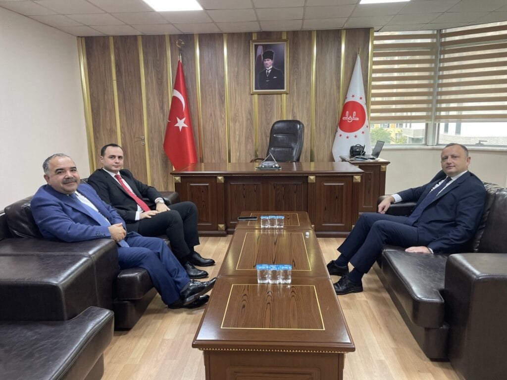 Vali Yardımcılarından İl Müftüsüne ziyaret