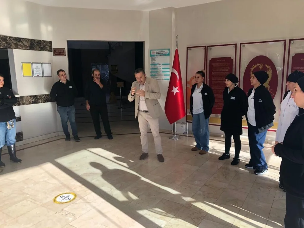 Zonguldak Öğretmenevi’nde deprem ve tahliye tatbikatı yapıldı