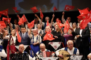 Bursa'da Atatürk'e Rumeli ezgileriyle anma