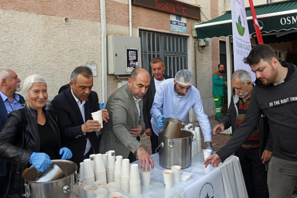 Bursa Osmangazi'de Başkan Aydın'ın durağı Çağlayan oldu