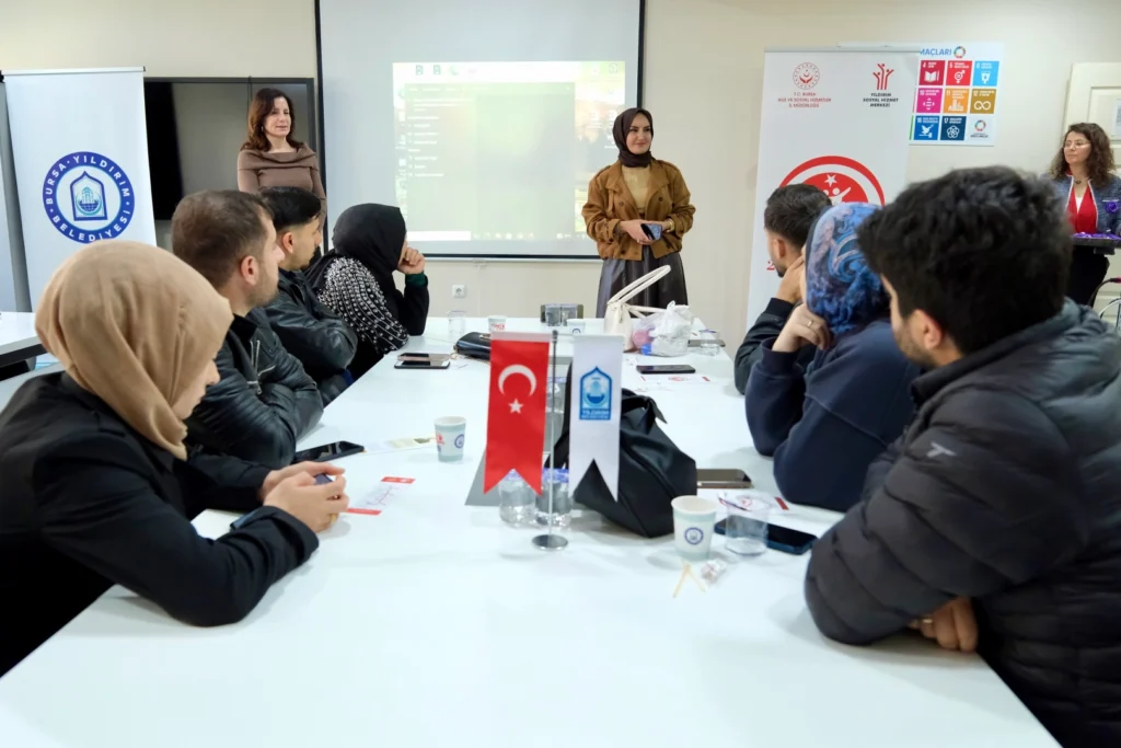 Bursa Yıldırım'da yeni çiftlere farkındalık eğitimi