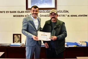 Denizli'de Başkan Çavuşoğlu’ndan kahraman sürücüye teşekkür