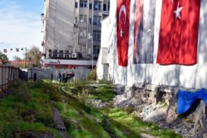 Eski Belediye Binası Alanına Yeni Düzenleme Yapılacak