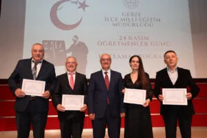 Gebze'de öğretmenler günü coşkusu