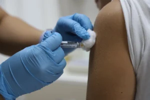 Muğla'da ücretsiz HPV aşılarına devam