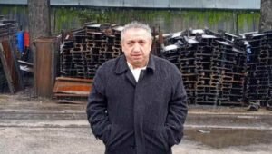 Osman Tutkun, sokak köpeklerinin saldırısına uğradı