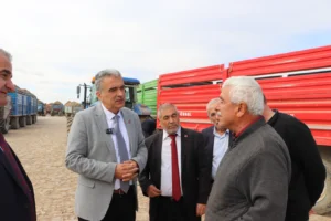 Konya’da Demirel çiftçilerin sorunlarını dinledi