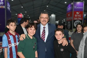 Trabzon'da edebiyat ve kültür şöleni başladı