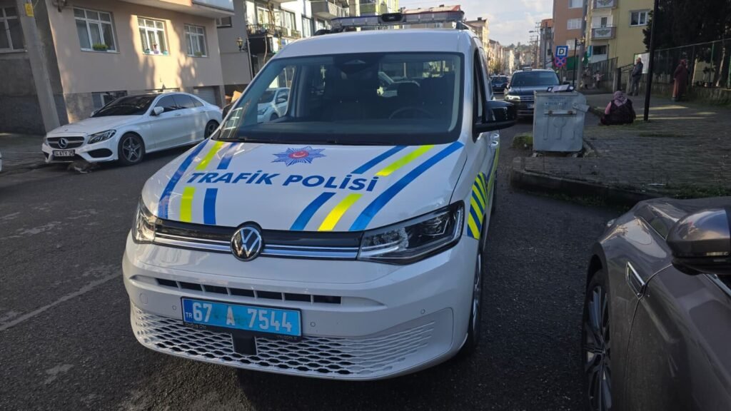 Ereğli emniyetinde filoya 4 yeni araç katıldı