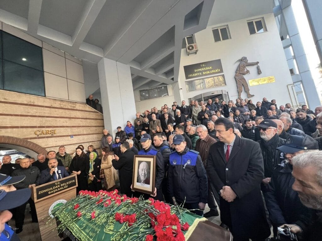 Eski Zonguldak Belediye Başkanı Yüksel Aytaç son yolculuğuna uğurlandı