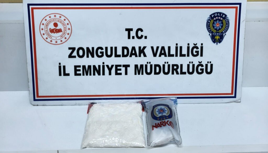 Uyuşturucu operasyonunda 3 şüpheli tutuklandı