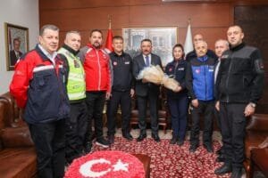 Vali Hacıbektaşoğlu, AFAD’ın 16. kuruluş yıl dönümünde kurum temsilcilerini kabul etti