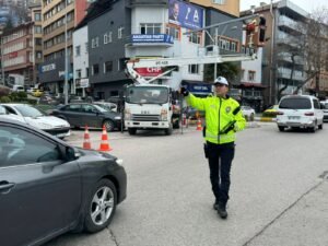 Zonguldak’ta trafik denetimi: Liman Caddesi’nde sürücüler kontrol edildi